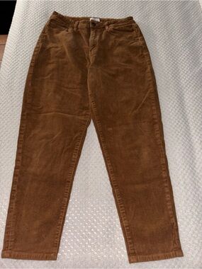 Corduroy High-Rise Jeans in Brown — Classic Everyday Style